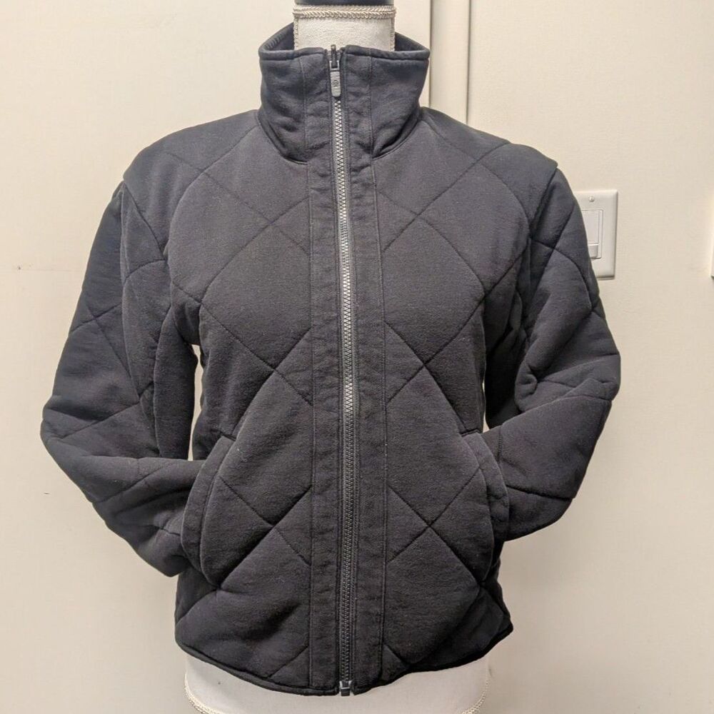 Lululemon Forever Warm Black Diamond Quilted Reversible Zip Jacket Logo Pull XS